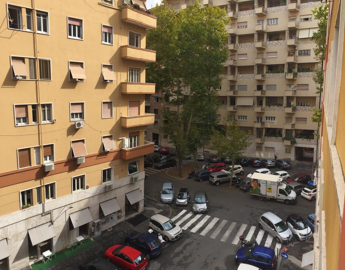 Appartamento Tadolini Рим Екстериор снимка